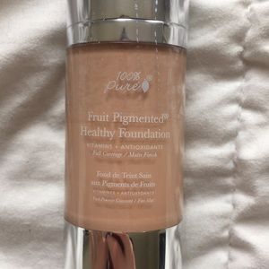 100% pure fruit pigmented healthy foundation